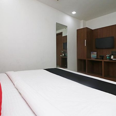 Hotel Grand Sparrow Inn Agra  Exteriör bild