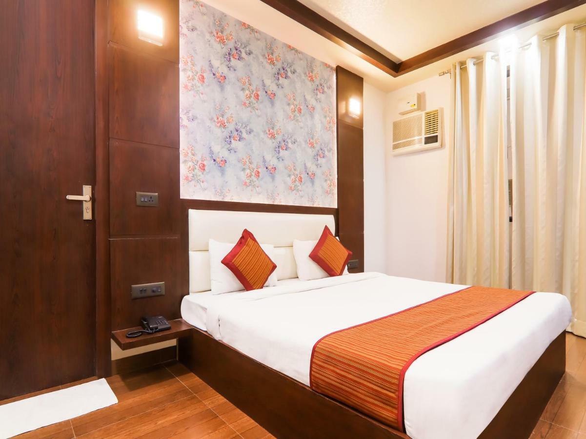 Hotel Grand Sparrow Inn Agra  Exteriör bild