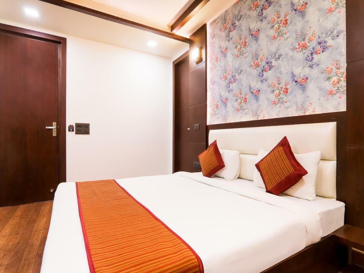 Hotel Grand Sparrow Inn Agra  Exteriör bild