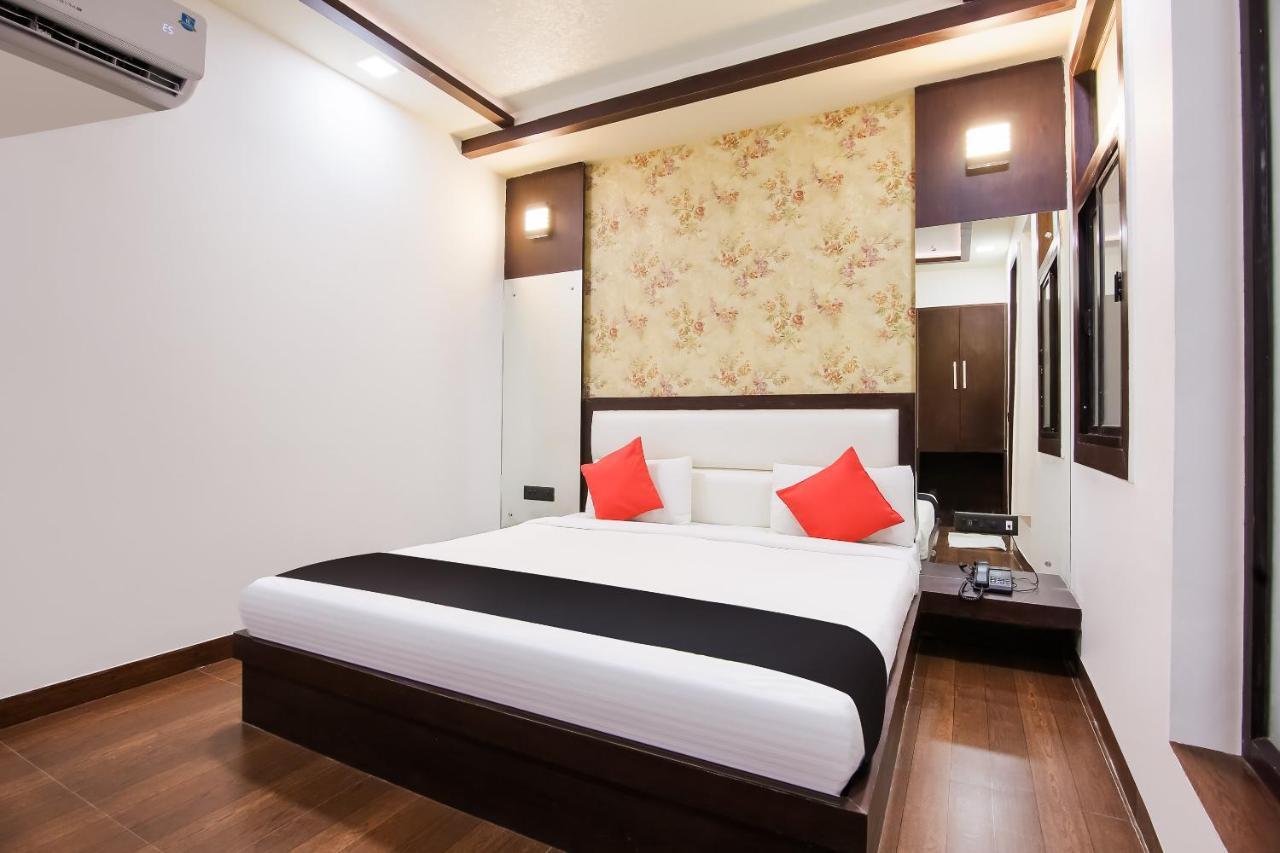Hotel Grand Sparrow Inn Agra  Exteriör bild